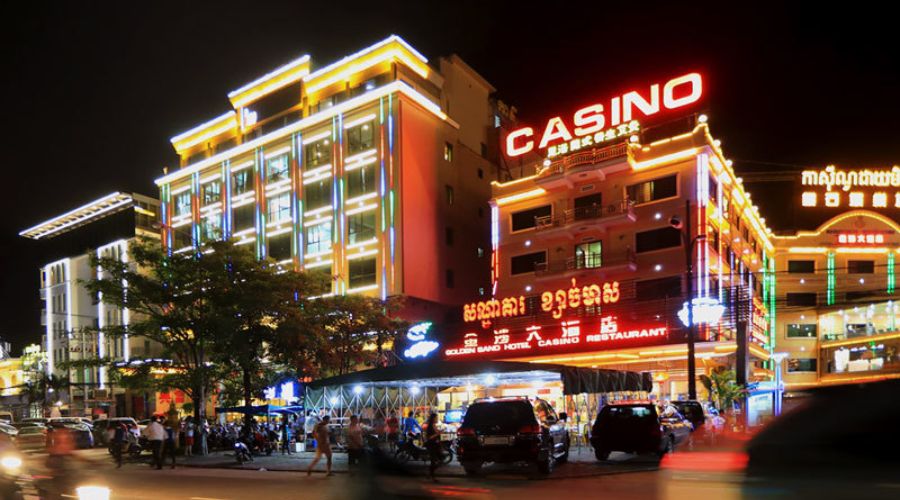 Sihanoukville đang có sự "lột xác" chóng mặt bởi dòng tiền của các nhà đầu tư Trung Quốc đổ xô vào biến nơi đây thành Lasvegas mới của châu Á